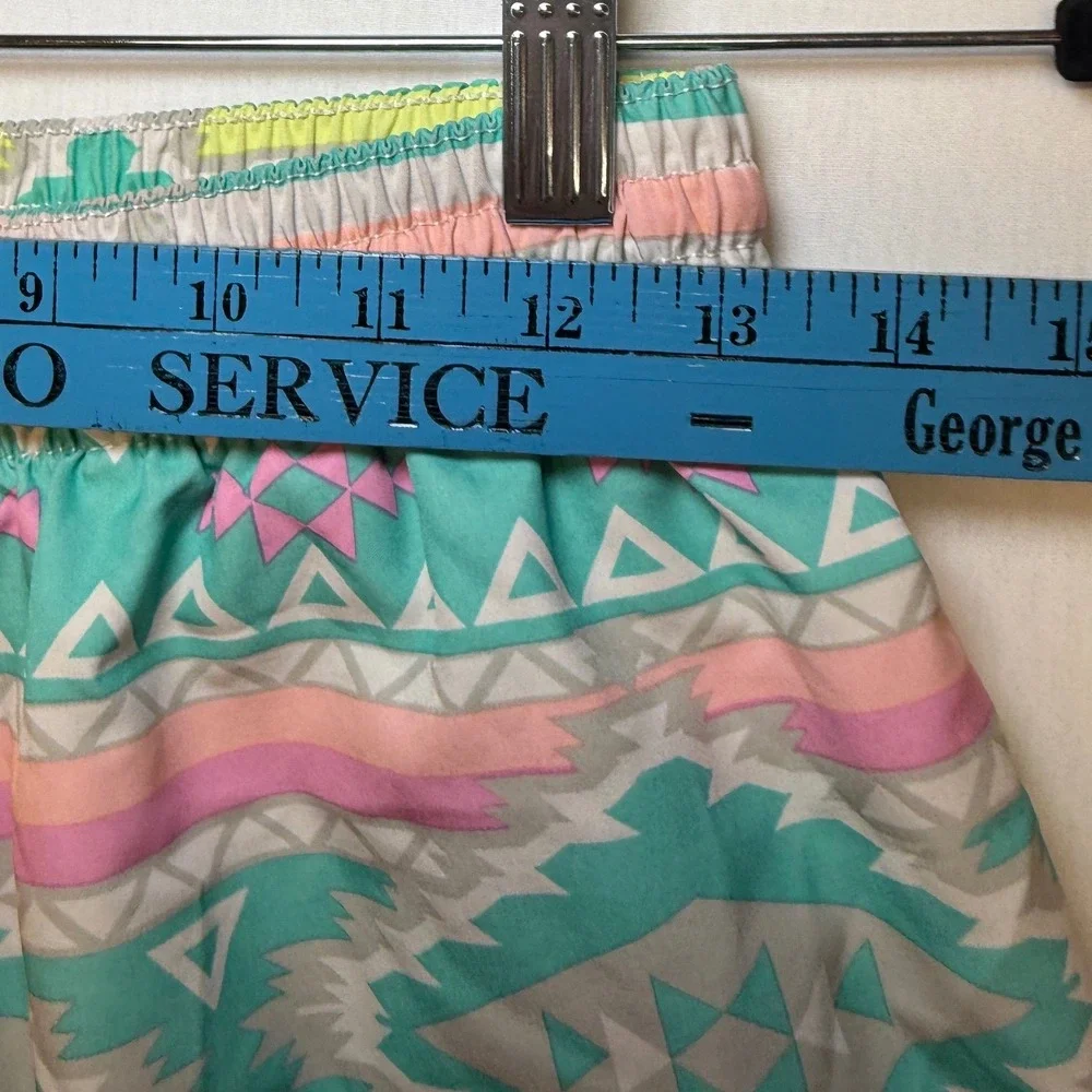 Chubbies The Mojitos Mens Swim Trunks Small Teal Pink Geometric 6